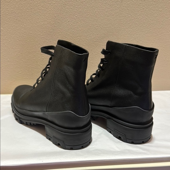 NWOT Rag & Bone Black Soft Leather Combat Moto Boots with Rugged Sole US Size 8 - Picture 9 of 13